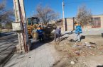 پاکسازی و جمع آوری پسماند و نخاله های ساختمانی از سطح شهر فاروج