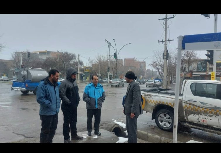 بازدید سرپرست شهرداری به همراه سرپرست  فرماندار ی  از برنامه‌ها و اقدامات ستاد نوروزی شهرداری فاروج